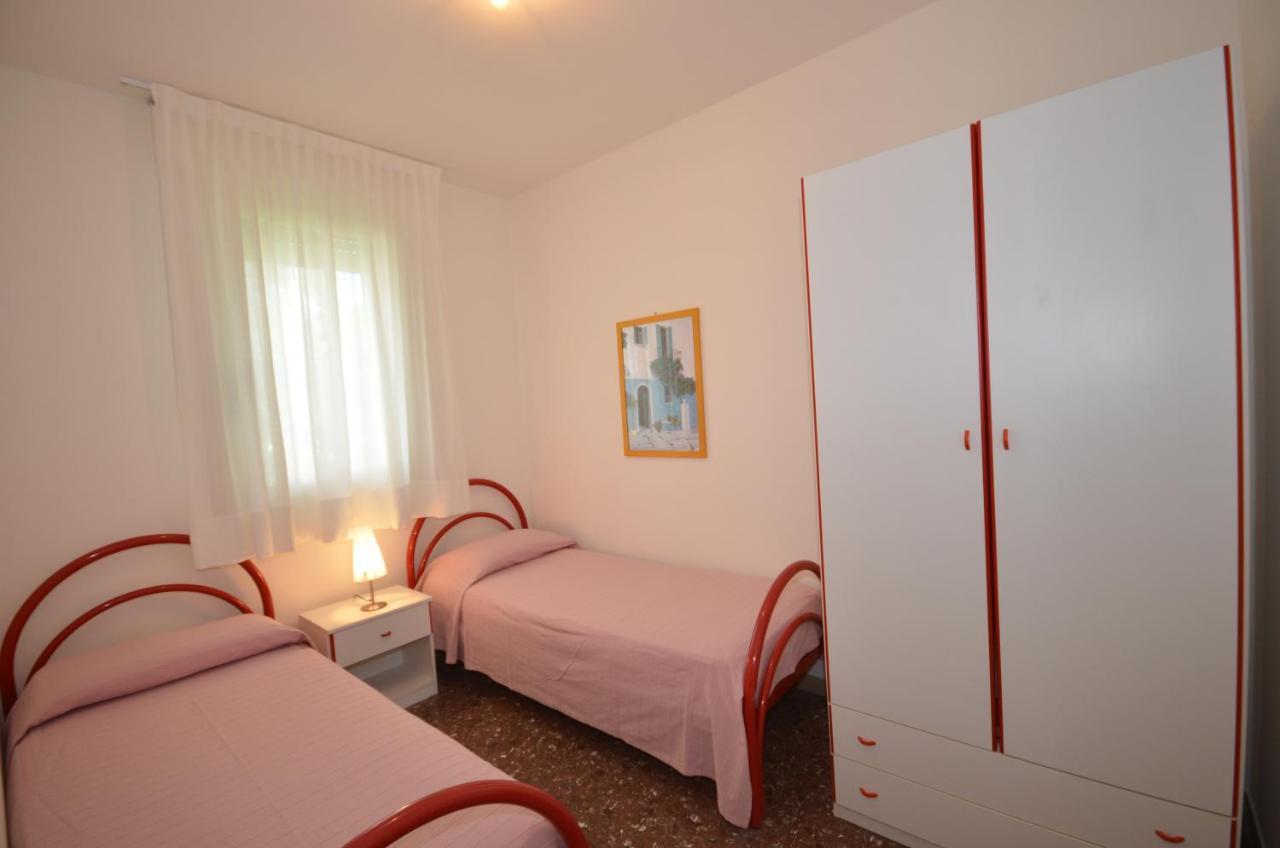 Appartamenti Tuia Bibione Bagian luar foto